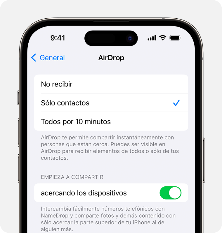 Un iPhone en el que se muestra la configuración de AirDrop con la opción Sólo contactos seleccionada.