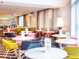 ibis Styles London Heathrow Airport, hotel en Hillingdon