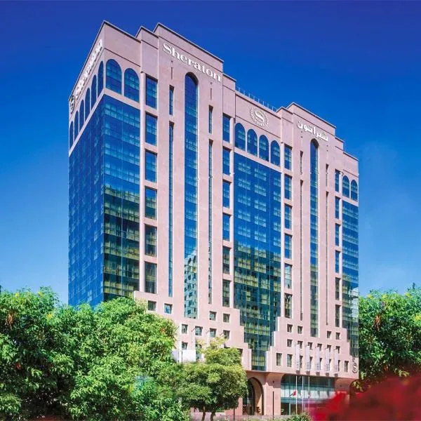 Sheraton Khalidiya Hotel, отель в Абу-Даби