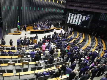 Câmara manda recado ao STF sobre caso Brazão com projeto que anula delações