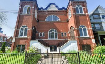 The Kiever Synagogue