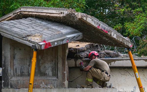 911th Technical Rescue Engineer Company trains during Exercise Capital Shield 2024