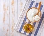 Yogurt with probiotics and honey boosts gut bacteria but no digestive or cognitive benefits