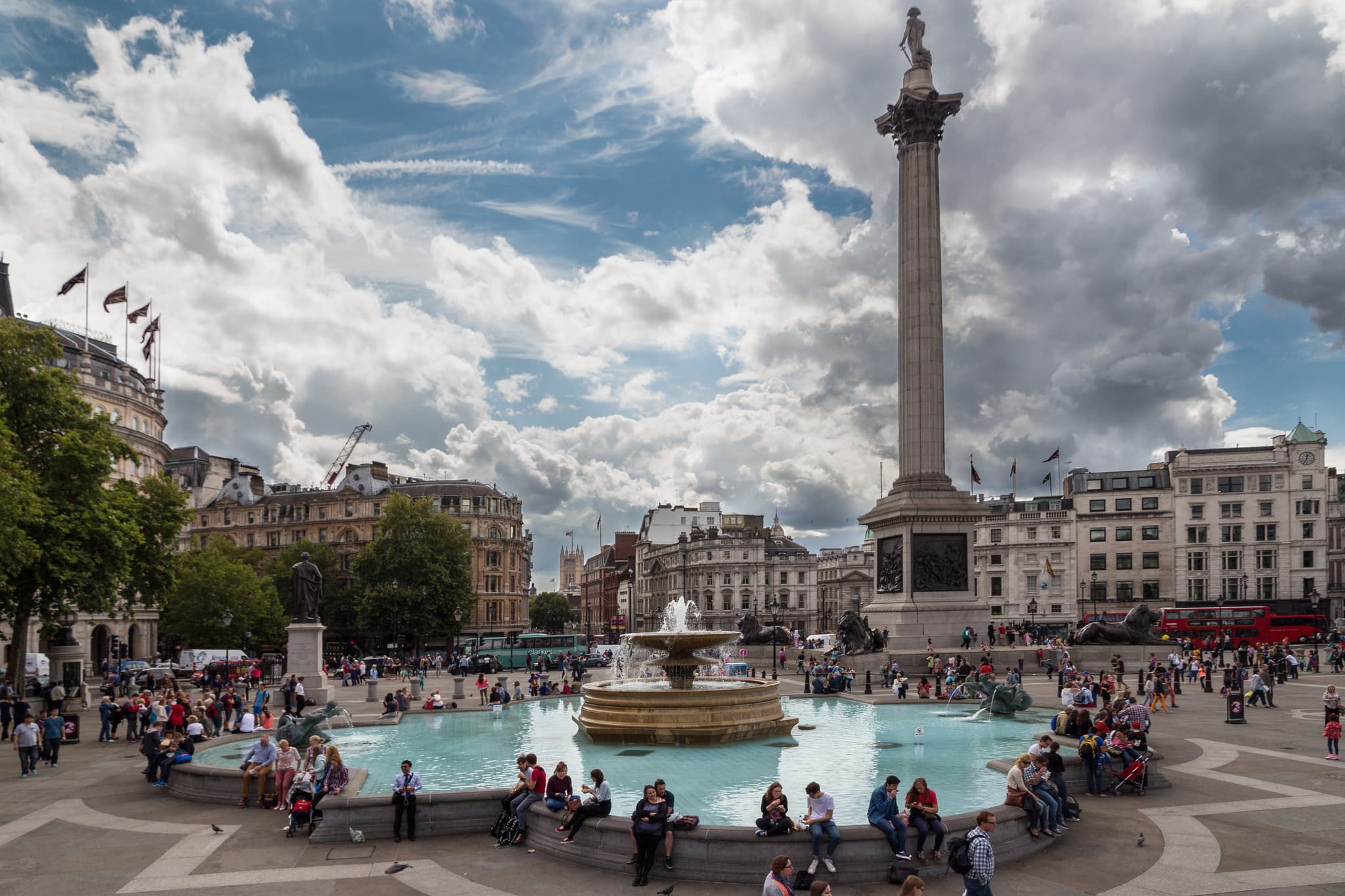 Weather and Climate of London in August