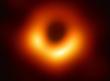 La foto di M87*, il primo buco nero a essere stato immortalato