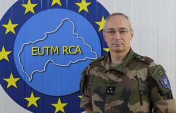Major General Eric Hautecloque-Raysz, Mission Commander.