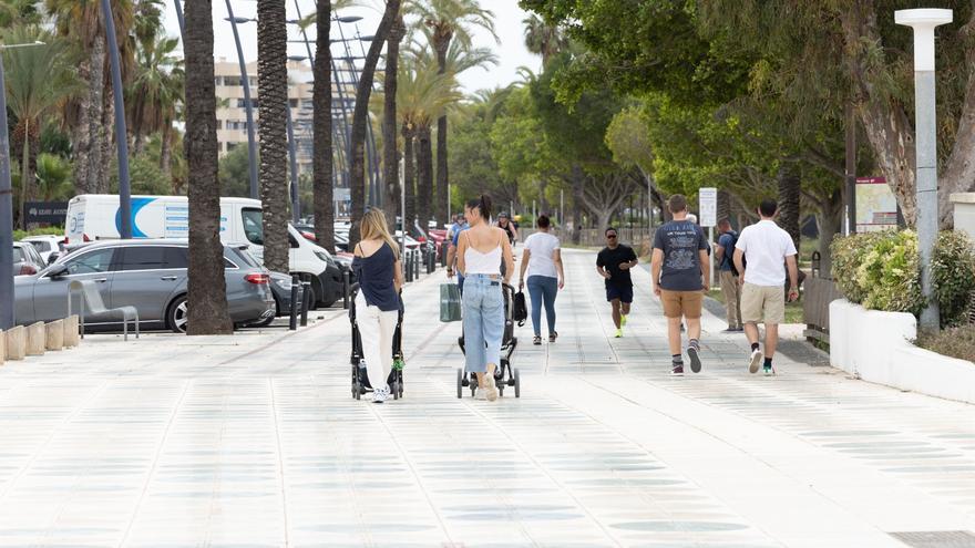 Agresión, intento de atropello y robo de un reloj de lujo a un futbolista en Ibiza