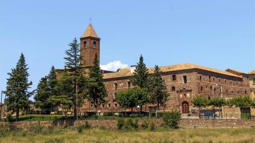 Dormir en un convento del siglo XVI es posible por 15 euros en un pueblo de Zaragoza