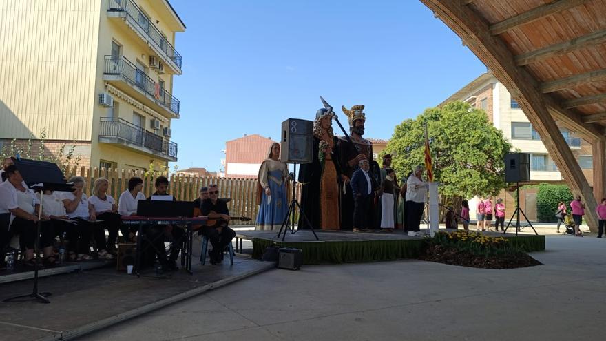 Sant Fruitós celebra la Diada amb la tradicional caminada a Sant Benet