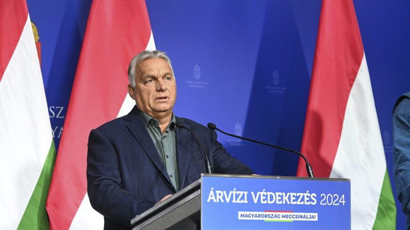 Maďarský premiér Viktor Orbán počas tlačovej konferencie v Budapešti v stredu 18. septembra 2024.