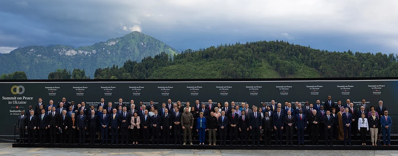 peace summit group attendees ukraine obbürgen switzerland 15 june 2024 flickr/simon walker / 10 downing street 1280px-the_prime_minister_attends_the_summit_on_peace_in_ukraine_(53793815640)