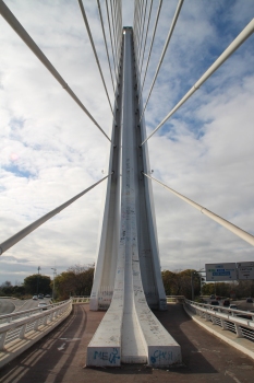 Alamillo Bridge