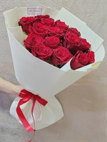 15  красных роз Эквадор 80 см