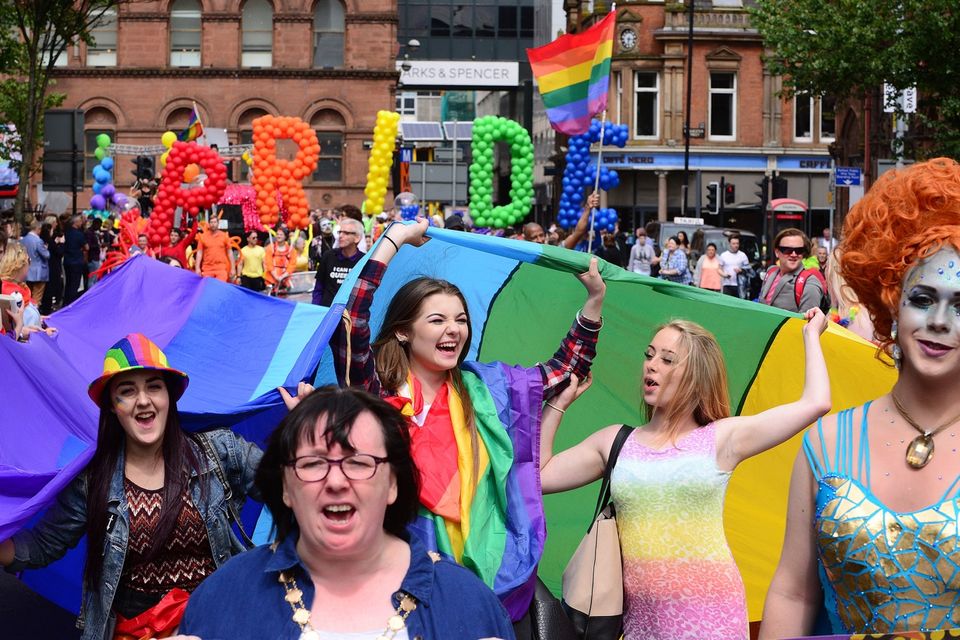 Pacemaker Press Belfast 06-08-2016: Belfast Pride Festival 2016.
Belfast awash with rainbow colours as the annual LGBT festival returns. Thousands of people take part in the annual Belfast Gay Pride event in Belfast city centre celebrating Northern Ireland's LGBT community. 
Picture By: Arthur Allison/Pacemaker Press.