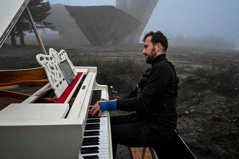 Lithuanian pianist Darius Mazintas plays music by Ukrainian composer Valentin Silvestrov, on Mount Kremyanets in Izyum, Kharkiv region.