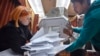 Подсчет голосов во время выборов в России 11 сентября этого года