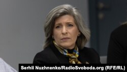 «Ми знаємо, що для України дуже важливо мати необхідні боєприпаси, щоб бути впевненою у здатності дати відсіч російським загарбникам» – сенаторка Джоні Ернст