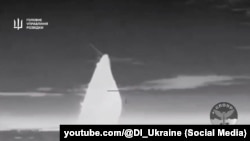 Момент затопления катера «Ивановец» . Скриншот видео ГУР МО Украины