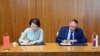  Ministar unutrašnjih poslova Aleksandar Vulin i ambasadorka NR Kine u Beogradu Čen Bo potpisuju dokument o donaciji Kine sistema 112, 28. septembar 2022. 