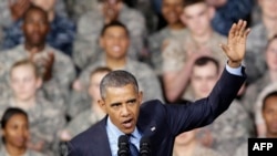 Барак Обама встречается с американскими военнослужащими, дислоцированными в Южной Корее