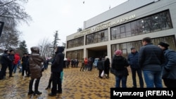 The Supreme Court building in Simferopol (file photo)