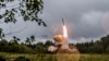 Запуск ракеты комплексом "Искандер", способным применять тактическое ядерное оружие