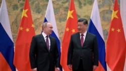 FILE - Presiden Rusia Vladimir Putin menghadiri pertemuan dengan Presiden China Xi Jinping di Beijing, China, 4 Februari 2022. (Sputnik/Aleksey Druzhinin/Kremlin via Reuters)
