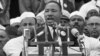 Tiến sĩ Martin Luther King Jr. phát biểu trước những người tuần hành trong bài phát biểu "Tôi có một giấc mơ" tại Đài tưởng niệm Lincoln ở Washington. (Ảnh tư liệu)