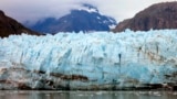 Ледник Марджери, один из многих ледников, составляющих национальный парк Глейшер-Бей на Аляске.