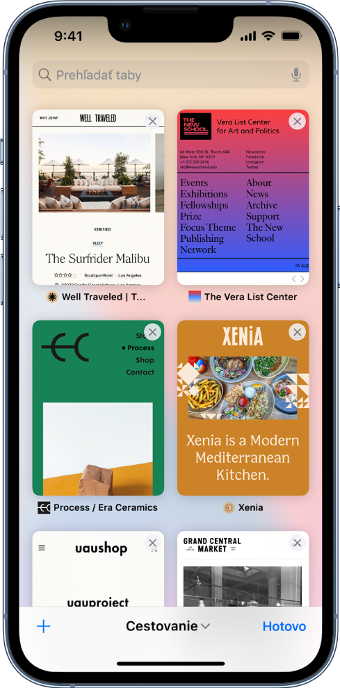 Na obrazovke sa zobrazujú náhľady otvorených tabov. Lišta v dolnej časti obrazovky obsahuje zľava doprava tlačidlo Nový tab, názov skupiny tabov, šípku nadol, ktorá označuje, že sú k dispozícii ďalšie skupiny tabov, a tlačidlo s označením Hotovo.