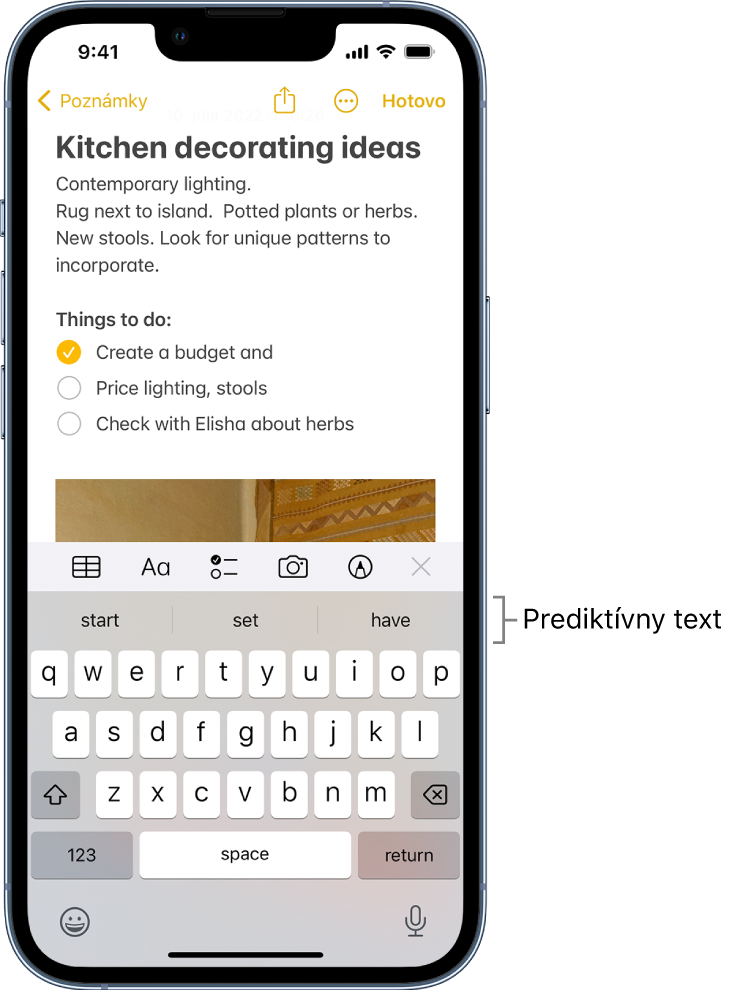 Poznámka v apke Poznámky zobrazujúca upravovaný zoznam s návrhmi na dokončenie ďalšieho slova.