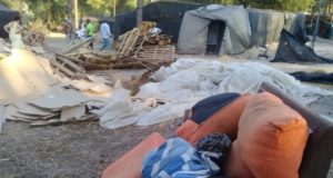 Denuncian que unos 1.000 temporeros migrantes han pasado el verano "sin agua" en Huelva