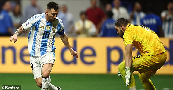 Soccer Football - Copa America 2024 - Group A - Argentina v Canada - Mercedes-Benz Stadium, Atlanta, Georgia, United States - June 20, 2024 Argentina's Lionel Messi in action REUTERS/Agustin Marcarian