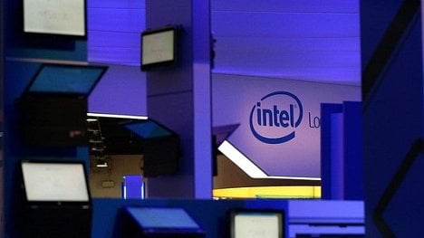 Náhledový obrázek - Jednání o miliardové pokutě pro Intel se vrací na začátek. Tribunál EU případ znovu přezkoumá