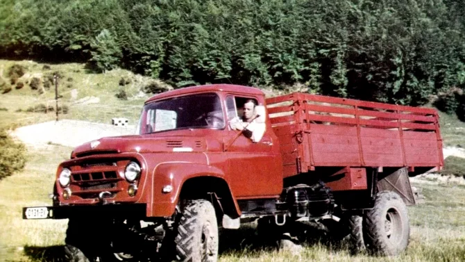 Československo-rumunské obchodní vztahy se promítly i do importu náklaďáků: naše silnice obohatily Carpati a Bucegi