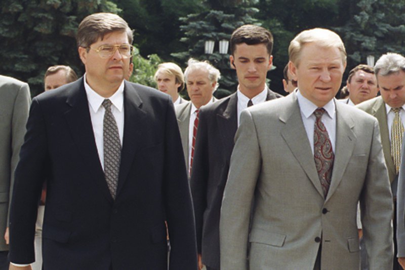 Президент Леонід Кучма та прем'єр-міністр Павло Лазаренко, Київ, 1996 рік