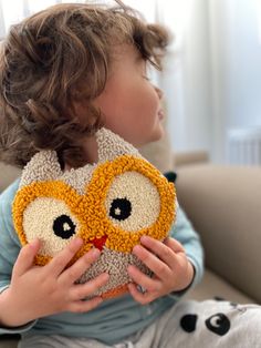 Punch Needle Pillow - punch needle owl, punch needle toy
.
.
#punchneedlepillow #punchneedle #punchneedleembroidery #handmadetoy Amigurumi Patterns, Owl Punch Needle, Punch Needle Pillow, Needle Pillow, Unicorn Pillow, Owl Punch, Punch Needle Embroidery