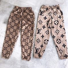 Vuitton Outfit, Louis Vuitton Dress, Cute Sweatpants, Louis Vuitton Collection, Mode Chanel, Modieuze Outfits, Cute Comfy Outfits, Cute Swag Outfits, Girls Fashion Clothes