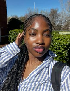 Natural 4c Hairstyles Ideas Protective Styles, Darkskin Black Woman, Darkskin Black Women, Natural Makeup Black Women, Barefaced Beauty, Blk Women, Pretty Dark Skin, Big Box Braids Hairstyles, Cute Box Braids Hairstyles