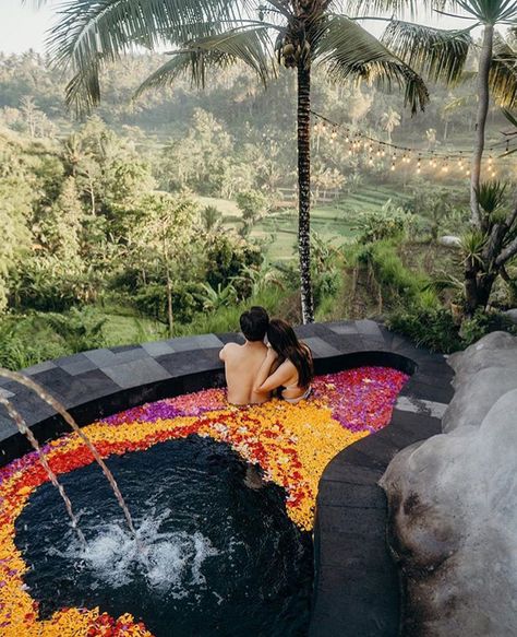 Bali Resort Villa, Bali Honeymoon Villas, Bali Tour Packages, Honeymoon Villas, Resort Ideas, Hotels In Bali, Adventure Goals, Villas In Bali, Affordable Honeymoon
