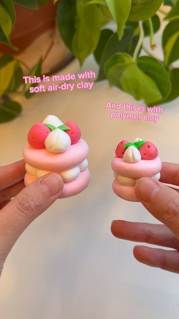 Claymoo on Instagram: "What’s the difference between soft air-dry clay and polymer clay? 🤔 #learntosculpt #polymerclay #diykit #craftkit #shopsmall #giftideas" Fimo, Air Soft Clay Ideas, Air Dry Clay Doughnut, Air Dry Clay Desserts, Polimery Clay Ideas Cup, What To Make Of Clay, Cute Air Clay Ideas, Color Clay Ideas, Clay Birthday Ideas