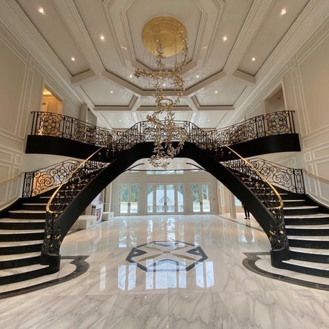 Interior, Lighting Design, Luxury Staircase, Staircase Design, Hall, Luxury Stairs Grand Staircase, Luxury Homes, Grand Staircase, Mansion Interior