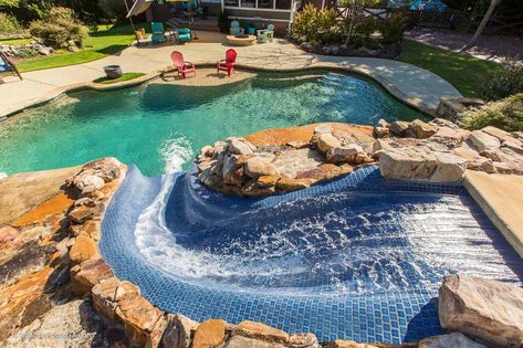 Pool Slides - ATLANTIS POOLS & SPAS, LLC Luxury Pools, Ideas De Piscina, Oberirdische Pools, Dream Backyard Pool, Pools Backyard Inground, Backyard Pool Landscaping, Dream Pools, Backyard Pool Designs, Swimming Pools Backyard