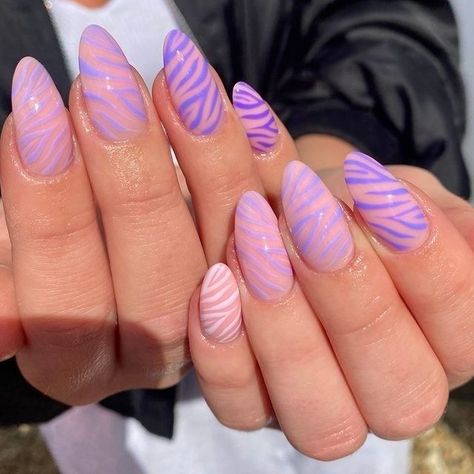 Are you looking for the best ideas for zebra nail designs? You came to the right place! We have curated a collection of over 30 most gorgeous zebra nail ideas! Zebra Nails | Zebra Nail Art | Animal Print Nails | Black Zebra Nails | Neon Zebra Nails | Zebra Stripe Nails | Nail Design Trends | Summer Nails Zebra Nails, Zebra Stripe Nails, Pink Zebra Nails, Zebra Nail Designs, Zebra Nail Art, Tiger Nails, Colored Nail Tips, Zebra Print Nails, Nail Art Stripes