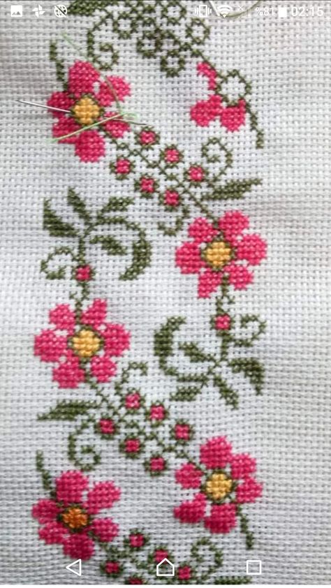 Fotos De Silvia Zepeda En Flores | Manteles Punto De Cruz Fantasy Crochet, Summer Cloth, Stitches Pattern, Cross Stitch Border Pattern, Butterfly Cross Stitch, Cross Stitch Pillow, Crochet Lace Edging, Pola Kristik, Cross Stitch Patterns Flowers