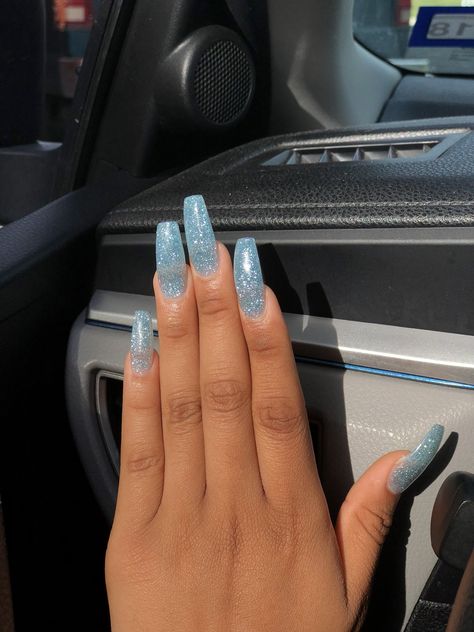 ♕PINTEREST:💎KIANIA💎 Polka Dot Nails, Blue Nails Ideas, Sophisticated Nails, Natural Gel Nails, Blue Glitter Nails, Blue Acrylic Nails, Almond Shape Nails, Almond Acrylic Nails, Jelly Nails