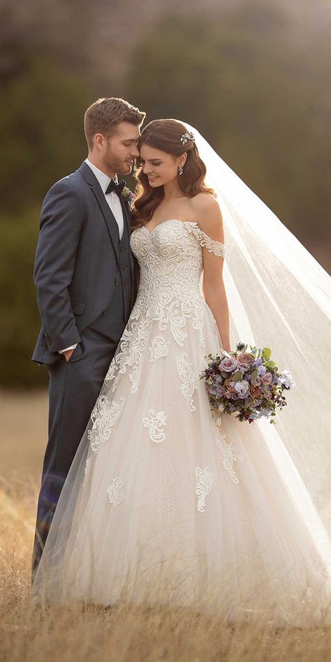 Essense Of Australia Wedding Dresses For Fall 2018 ❤ essense of australia wedding dresses a line off the shoulder lace strapless neckline ❤ Full gallery: https://weddingdressesguide.com/essense-of-australia-wedding-dresses/ #bridalgown #weddingdresses2018 #wedding #bride Neckline Ideas, Beaded Lace Wedding Dress, Lace Sweetheart Wedding Dress, Wedding Dresses Lace Ballgown, Celebrity Wedding Dresses, Wedding Picture Poses, Essense Of Australia, Gown Lace, Australia Wedding