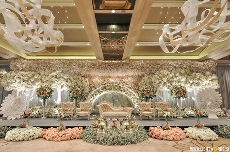 Engagement Stage Decoration, Reception Stage Decor, Wedding Stage Backdrop, Wedding Hall Decorations, Reception Backdrop, Wedding Background Decoration, Wedding Organizer, Wedding Reception Backdrop, Dream Wedding Decorations