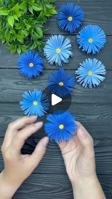 Origami Studio DIY 💥 Paper Craft Tutorials 🇺🇦🇨🇦 on Instagram: "EASY Paper Flowers DIY Paper Craft Ideas Tutorial   #paper #paperflowers #papercrafts #crafts #craftideas #tutorial #diy #origami #origamistudio" 3d Paper Flowers Diy Easy, Diy Paper Wildflowers, Simple Paper Flowers Craft, How Make Flowers Paper, Folding Flowers Paper, How To Cut Flowers Out Of Paper, Easy Flower Paper Craft, How To Make Flower With Paper, Paper Flowers Diy Easy For Kids