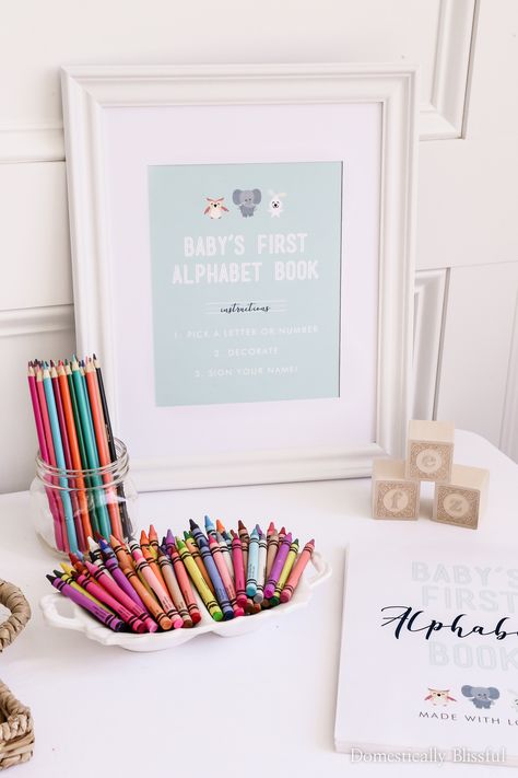 Kids Table Baby Shower, Kids Activities At Baby Showers, Baby Shower Kids Activity Table, Baby Block Decorating Station, Baby Shower Table Display, Classy Babyshowers, Baby Shower Ideas Activities, Baby Guest Book Ideas, Baby Shower Kids Table Ideas